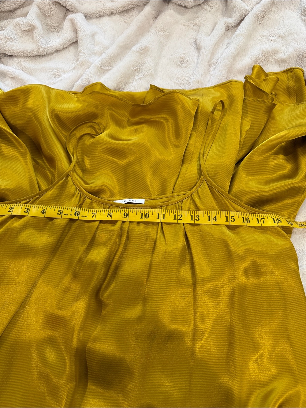 Liquid Gold Satin Dress - Picture 4 of 8